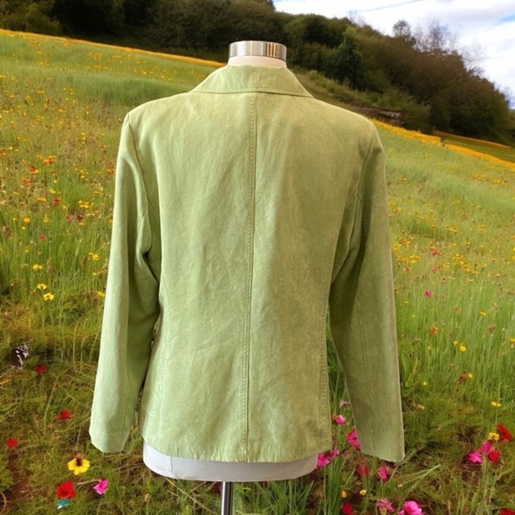 Green Faux Suede Blazer Jacket By Kim Roger’s Signature - Picture 8 of 11